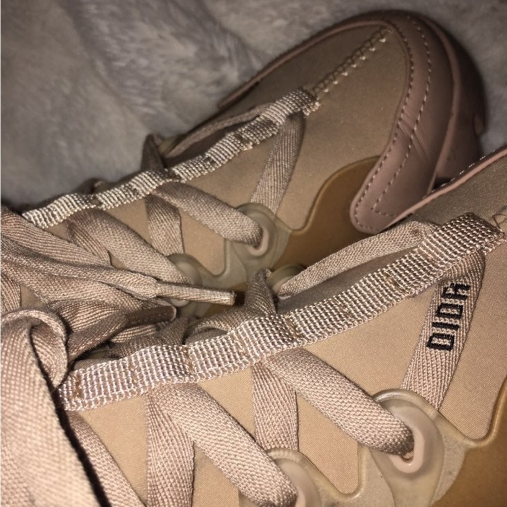 Dior D-Connect - image 2